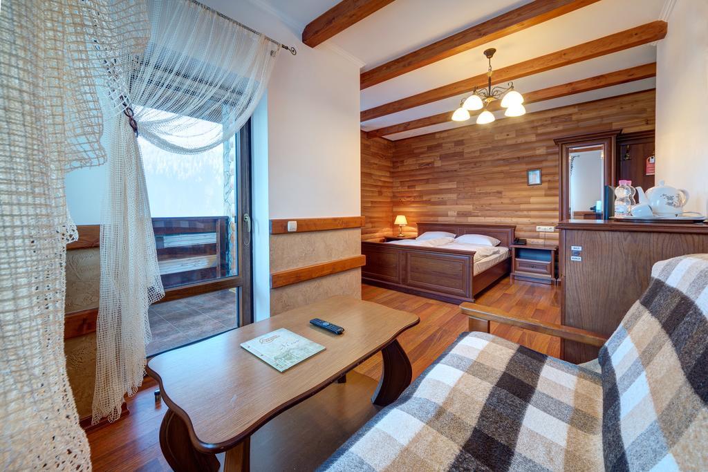 Hotel Perlyna Karpat Bukovel Kültér fotó