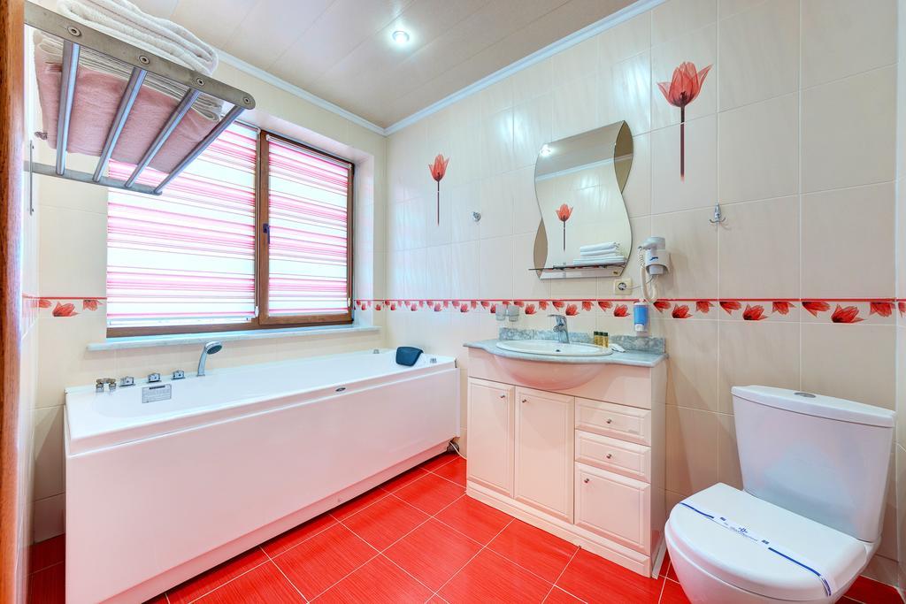 Hotel Perlyna Karpat Bukovel Kültér fotó